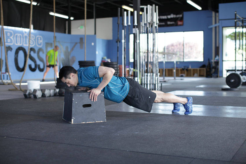 Incline push-up: start position