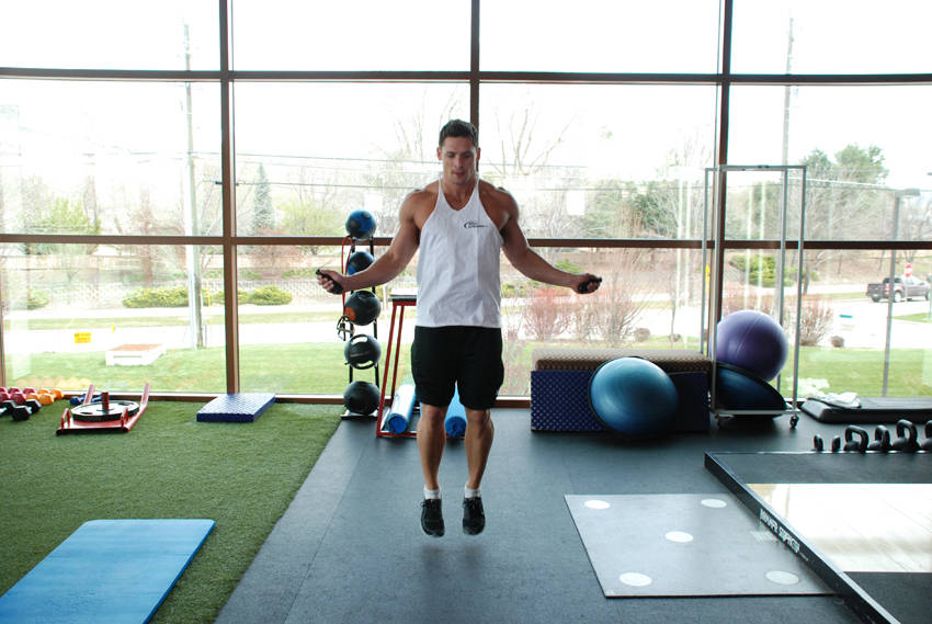 Skipping rope (easy rhythm): end position